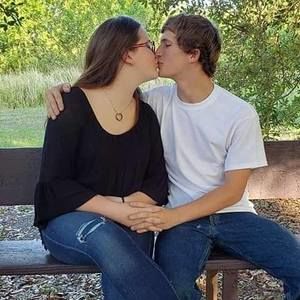 Meet your Posher, Jon